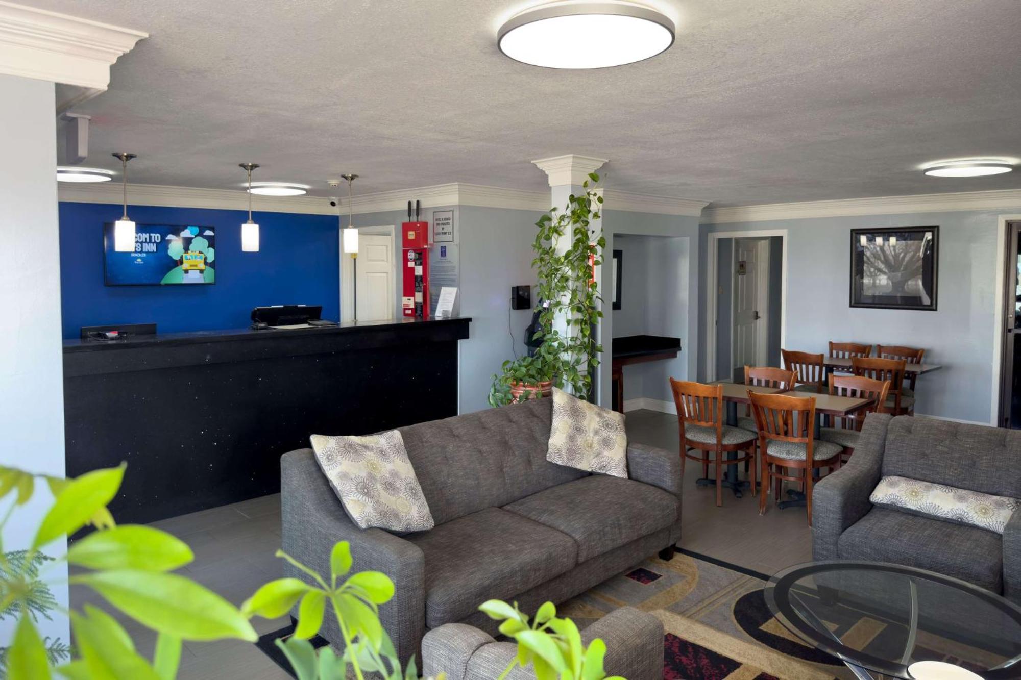 Days Inn By Wyndham Gonzales Exterior foto